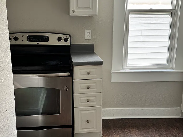 1207 Ohio St #B — Photo 18