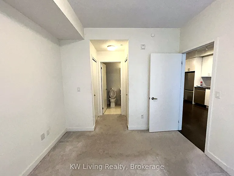 150 Sabina Dr #210 — Photo 14