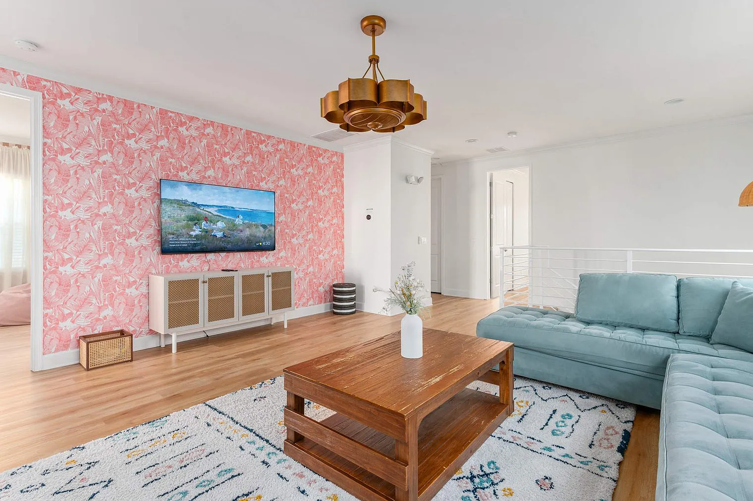 5 bed, 5.0 bath, 3035 sqft, $9,321 — Photo 1