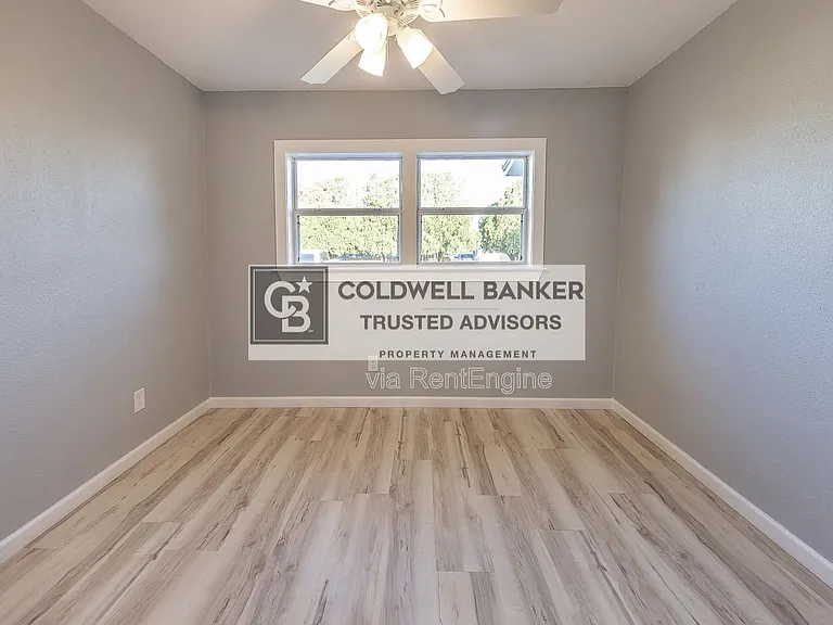 5409 Avenue D — Photo 17