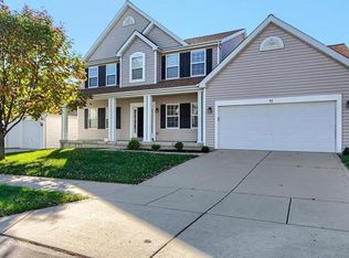 42 Fountainview Dr, Saint Charles, MO 63303