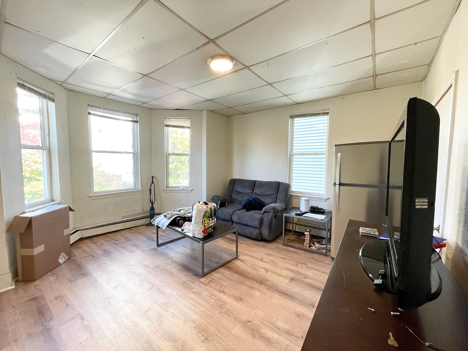 3 bed, $4,000 — Photo 3