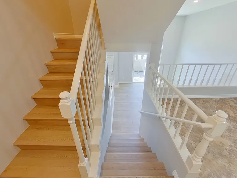 1940 Maple Ave #101 — Photo 7