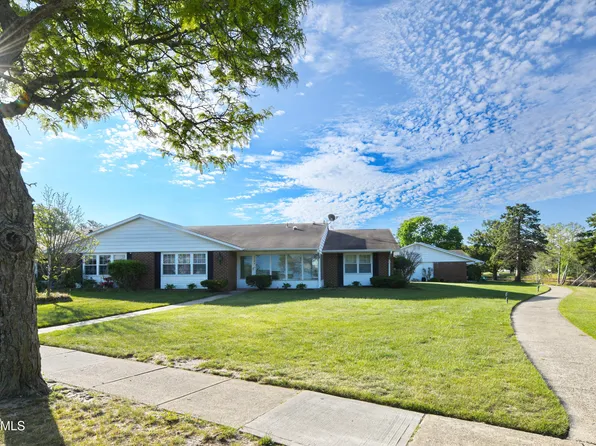 1179B Argyll Circle #100b, Lakewood, NJ 08701