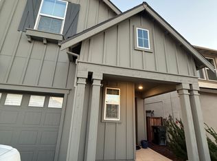 5 Seasmoke Pl, Elk Grove, CA 95758