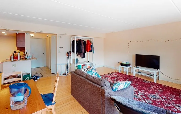 108 Peterborough St #3E — Photo 4