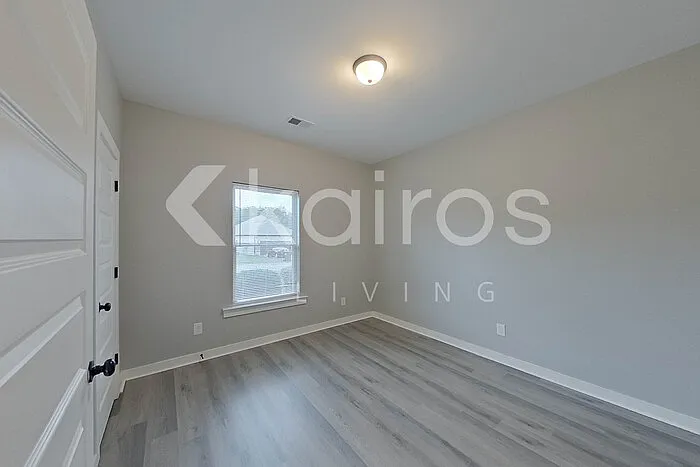45 Hawk Ln — Photo 18