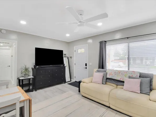 27 Toledo St, Yuba City, CA 95991