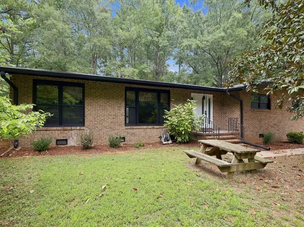 210 Carol St, Carrboro, NC 27510