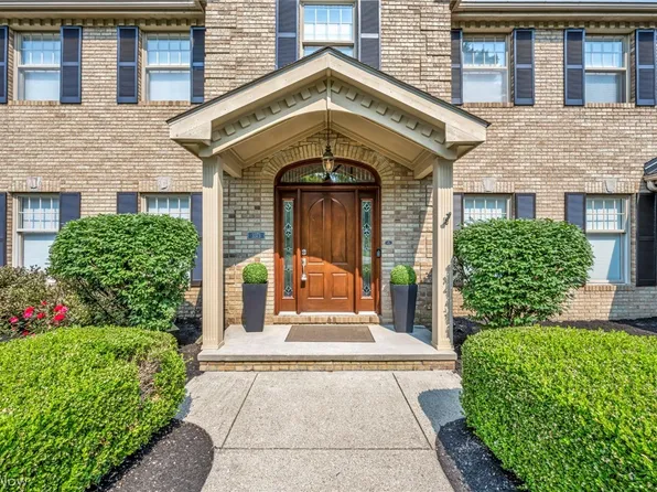3373 Arbor Way, Westlake, OH 44145