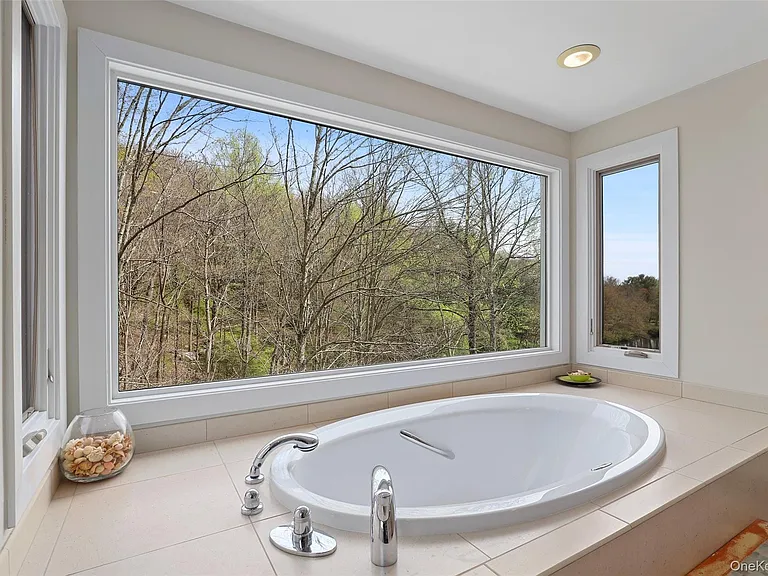 17 Fox Run Rd — Photo 23