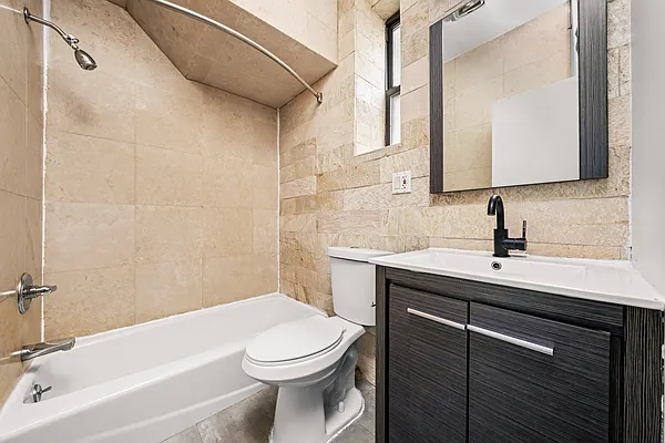 Rented by REAL New York | media 6