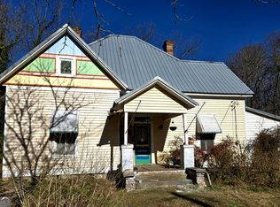 646 Walters Rd, Lavonia, GA 30553