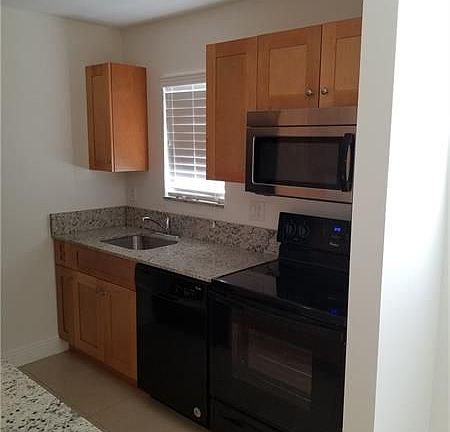 2nd image of 5171 Eadie Pl