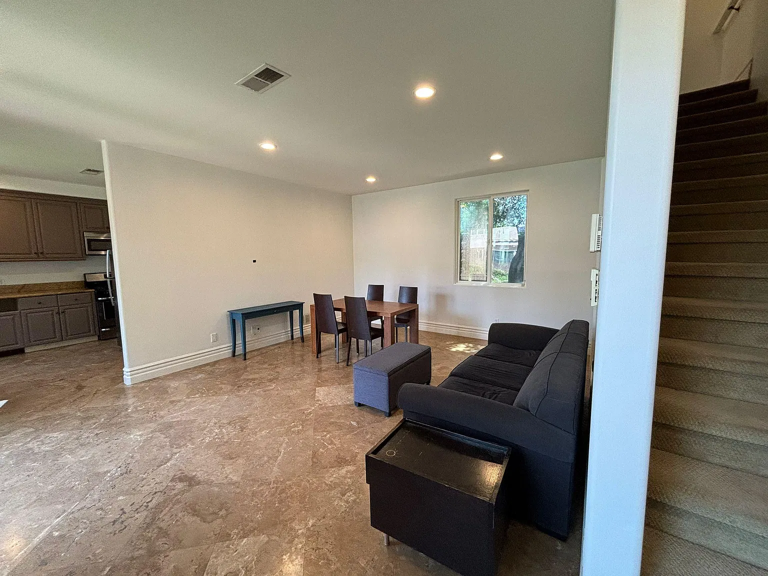 Otsego St, Encino — Photo 3