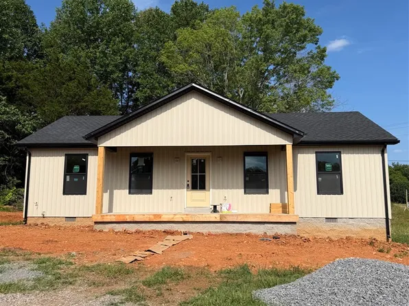 1274 Lambert Rd, Scottsville, KY 42164