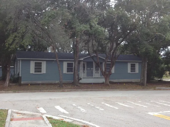 206 E 24th St, Sanford, FL 32771