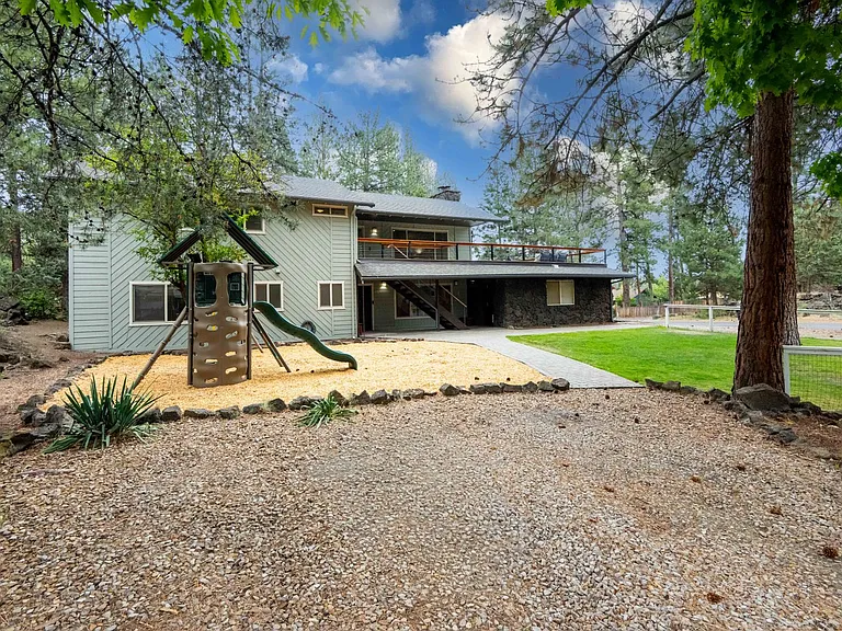 61124 Roughrider Ln — Photo 3