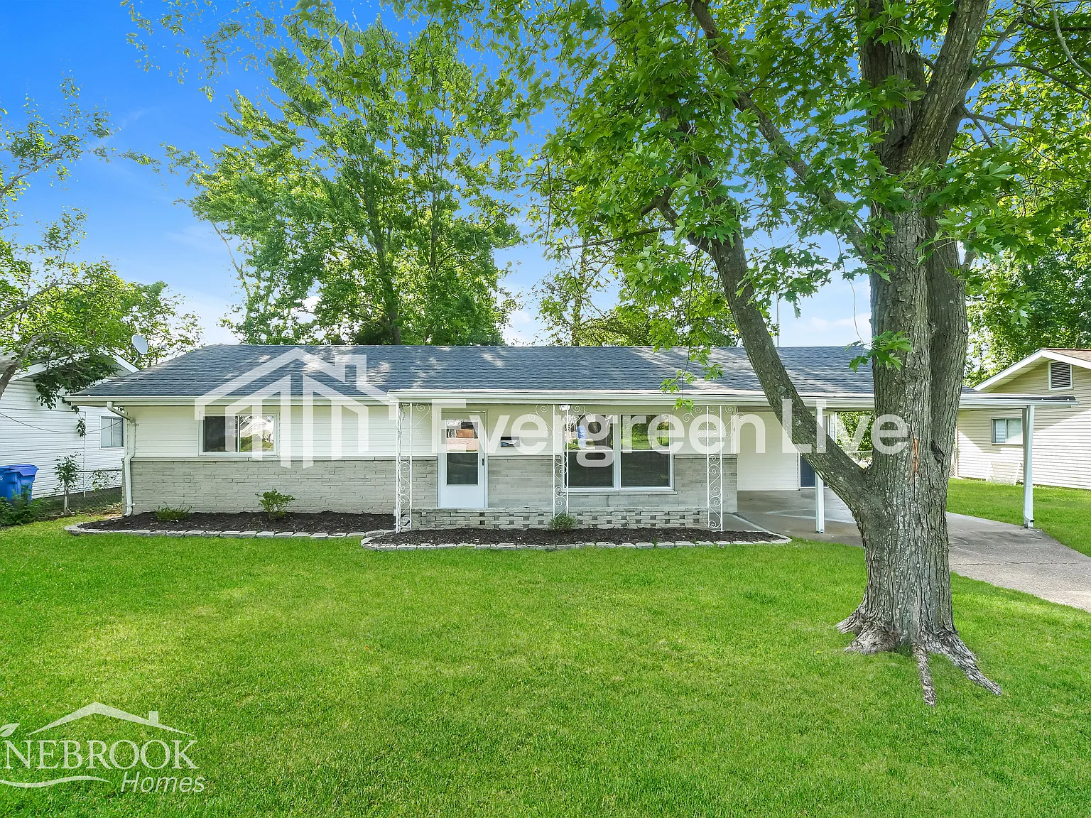 3 bed, 2.0 bath, 1235 sqft, $1,395 — Photo 1