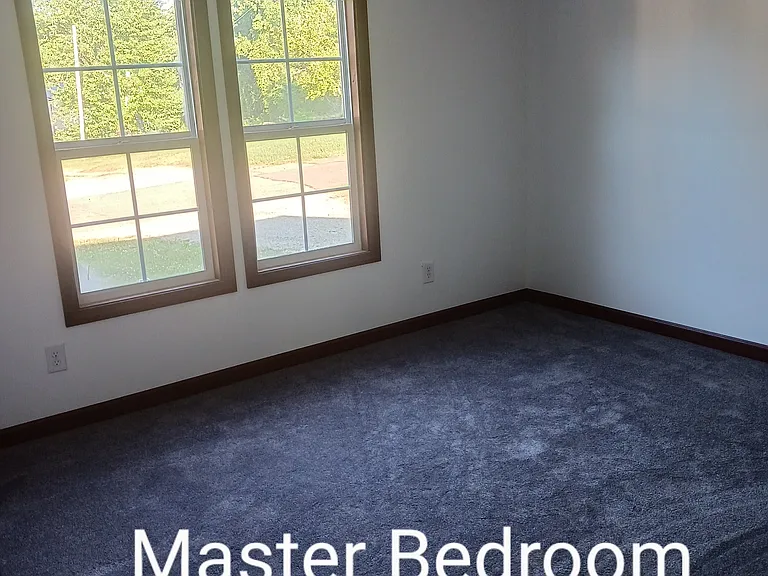 913 Goddard Ave #1 — Photo 7