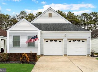 99 Deerfield Dr, Manahawkin, NJ