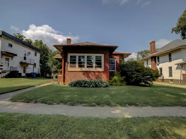 314 E Ash St, Watseka, IL 60970