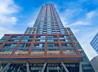 108 Peter St #4013, Toronto, ON M5V0W2