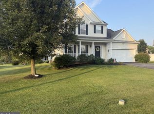 128 Farm House Ln, York, PA 17408