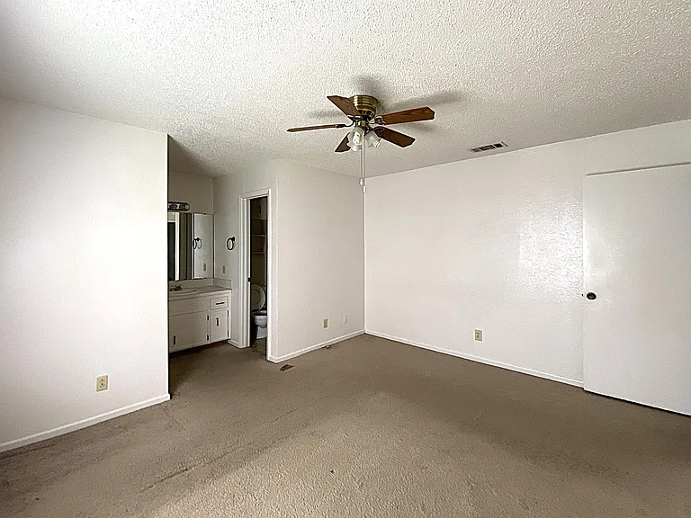 1508 Edgefield St — Photo 11
