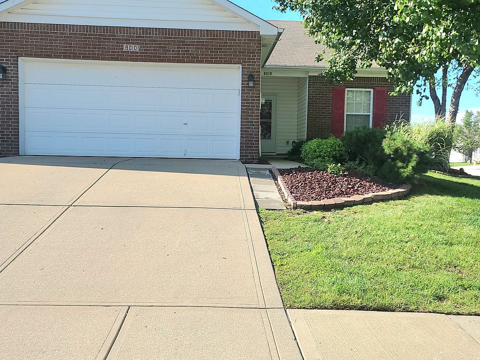 1st image of 8010 Wildwood Farms Ln