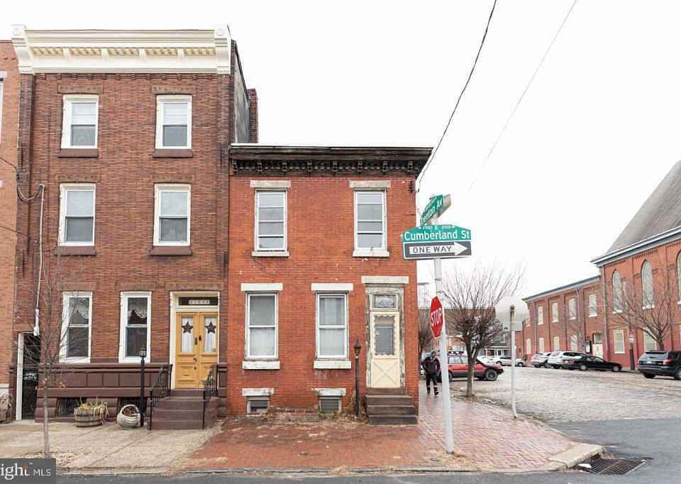 1st image of 2137 E Cumberland St