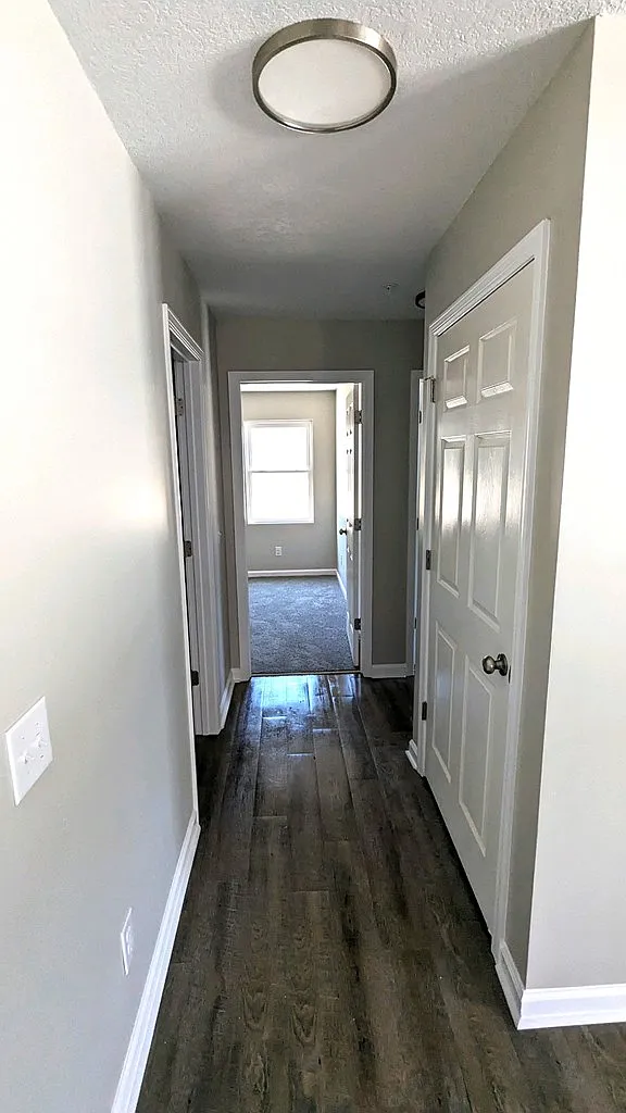 2 bed, 2.0 bath, 962 sqft, $1,550 — Photo 3