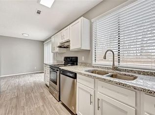 3150 N Kensington Ct #1, Fayetteville, AR 72703