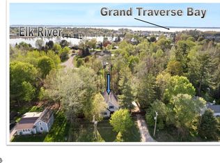 140 Rivershore Dr, Elk Rapids, MI 49629