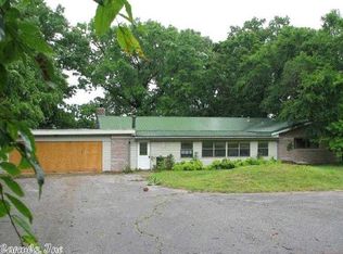 300 Morgan Rd, Batesville, AR 72501