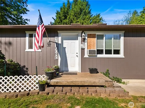 201 NE Forest Creek Dr, Tahuya, WA 98588