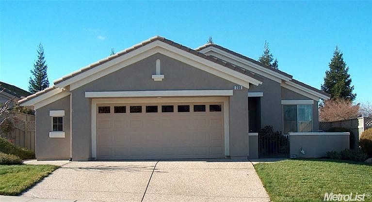 1st image of 230 Geary Ct