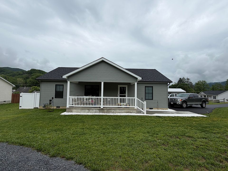 1st image of 164 Lillians Way