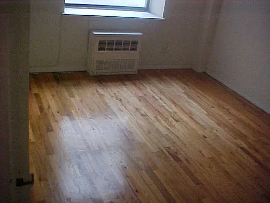 Rented by PMG Real Estate  | media 10