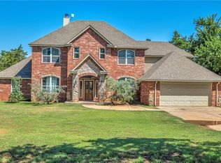 1604 W Forrest Hills Rd, Guthrie, OK 73044