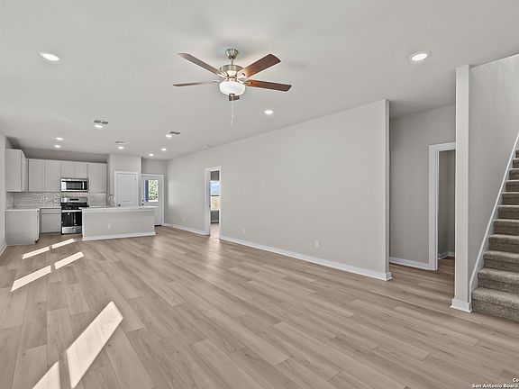 5th image of 4719 Fireweed Court