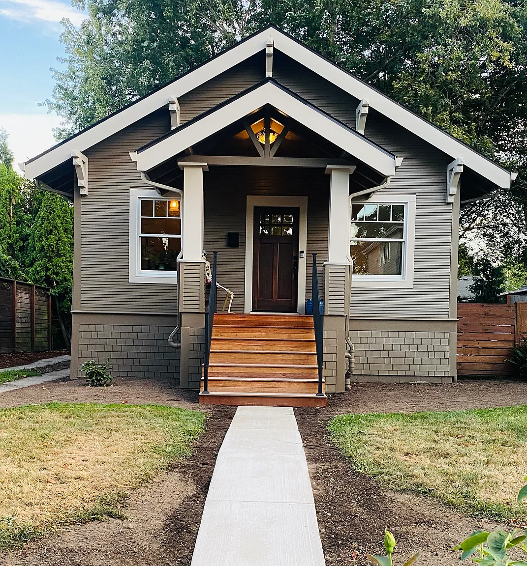 2036 SE Harold St photo 1