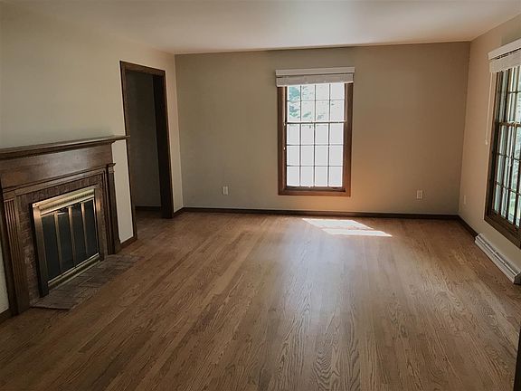 LR with hardwood floors