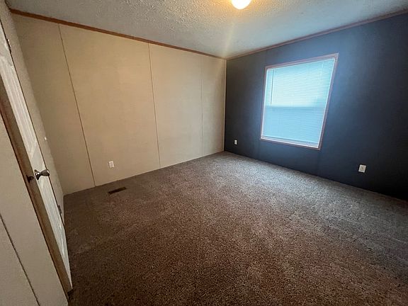 3rd image of 322 Kensington #220