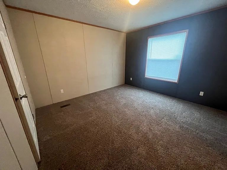 Kimberly Estates — Photo 35