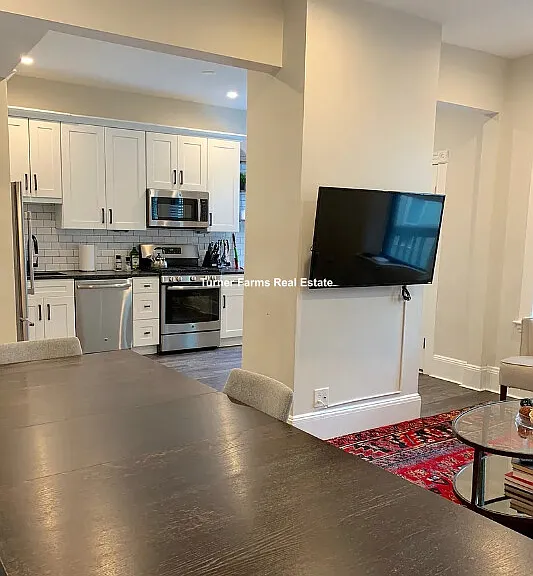 1520 Tremont St #3 — Photo 8