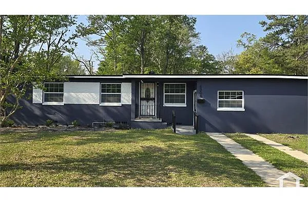 Building Photo - 4306 Trenton Dr N