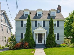 194 Kenyon St, Hartford, CT 06105