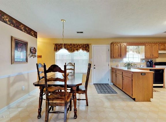 5th image of 4608 Andalusia Ln