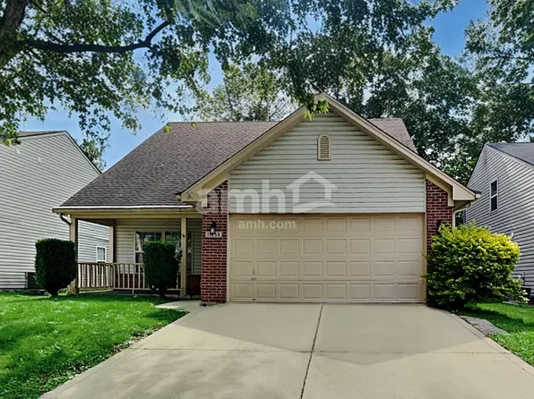 11256 Harrington Ln, Fishers, IN 46038